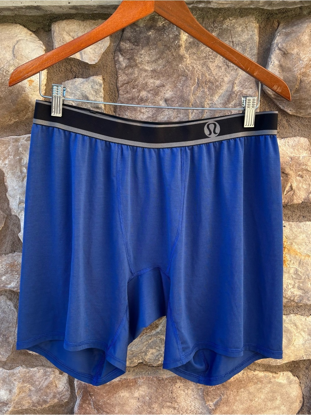Lululemon Men’s Boxer Briefs XL Coolmax Omega Logo Blue